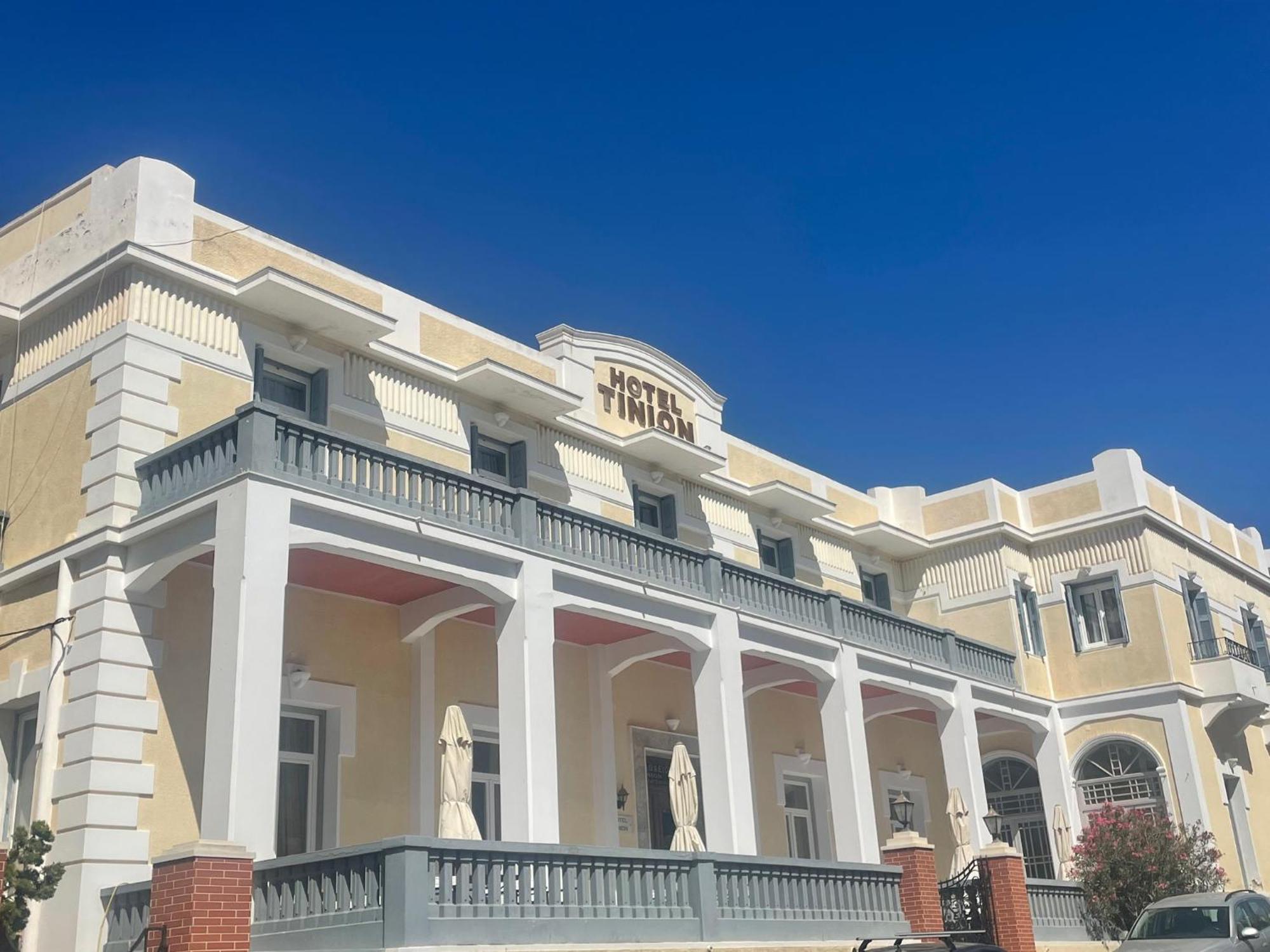 Tinion Urban Hotel Тинос Екстериор снимка
