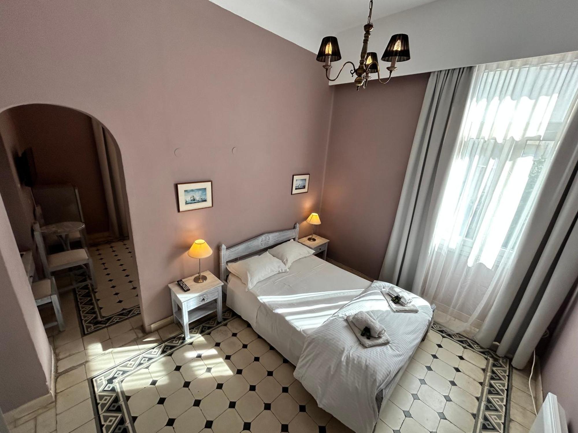 Tinion Urban Hotel Тинос Екстериор снимка