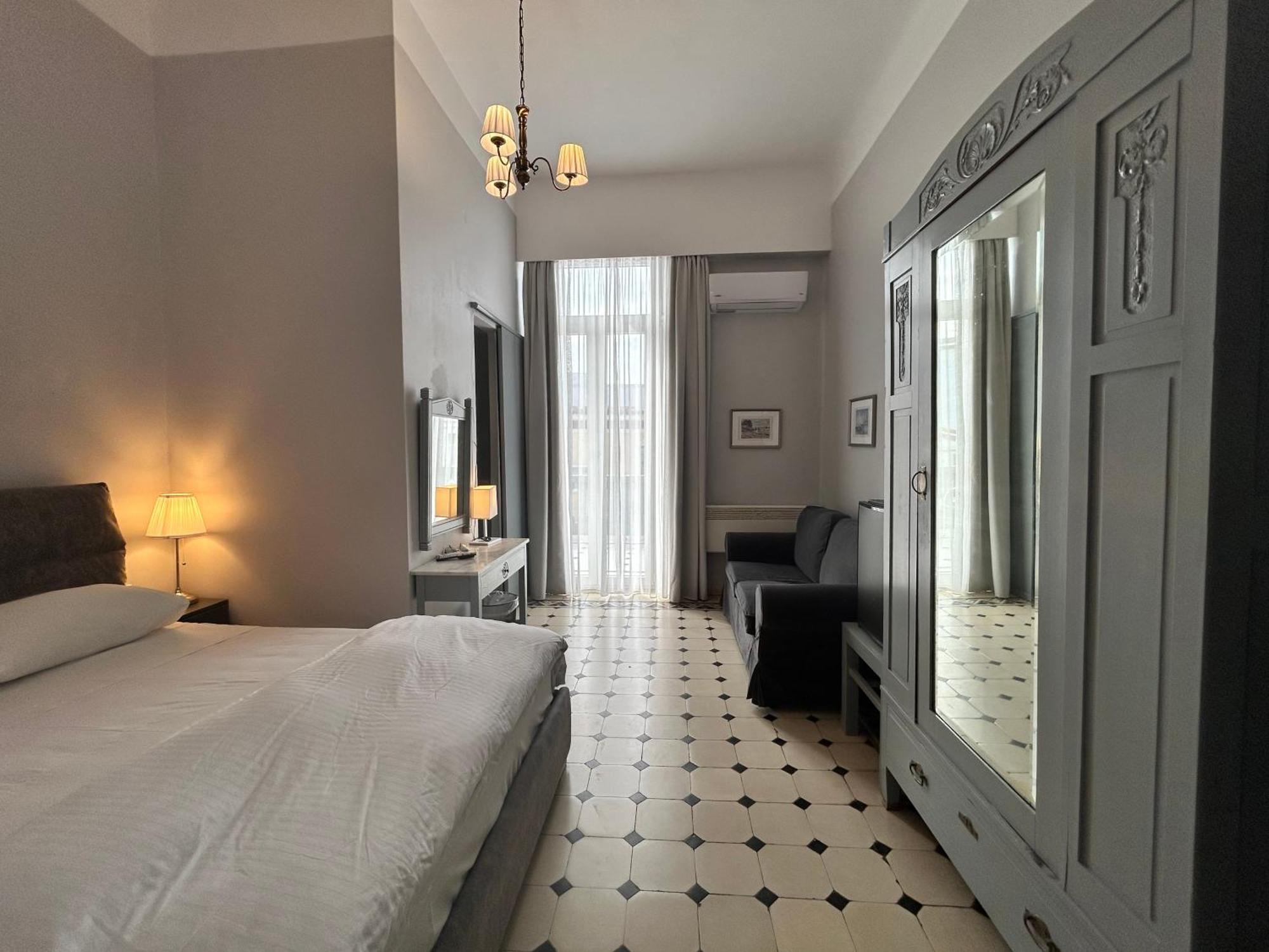 Tinion Urban Hotel Тинос Екстериор снимка